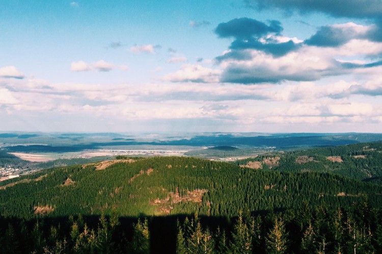 Andrea Kubowicz - geführte Touren in und rund um die Goethe- und Universitätsstadt Ilmenau im schönen Thüringer Wald Andrea Kubowicz - geführte Touren in und rund um die Goethe- und Universitätsstadt Ilmenau im schönen Thüringer Wald